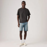 501® Original 9" Men's Shorts - On The Way - Medium Wash