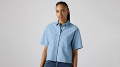 Harlie Short-Sleeve Cropped Button Down Shirt - Brass Organ - Chambray