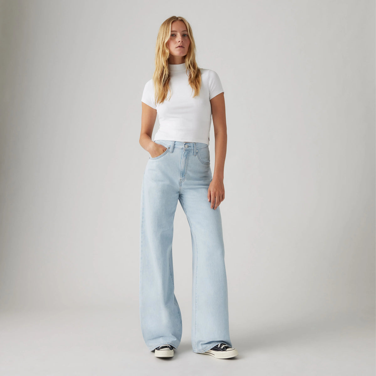 Cinch Baggy Lightweight Women's Jeans - Never Going To Change - Light Wash