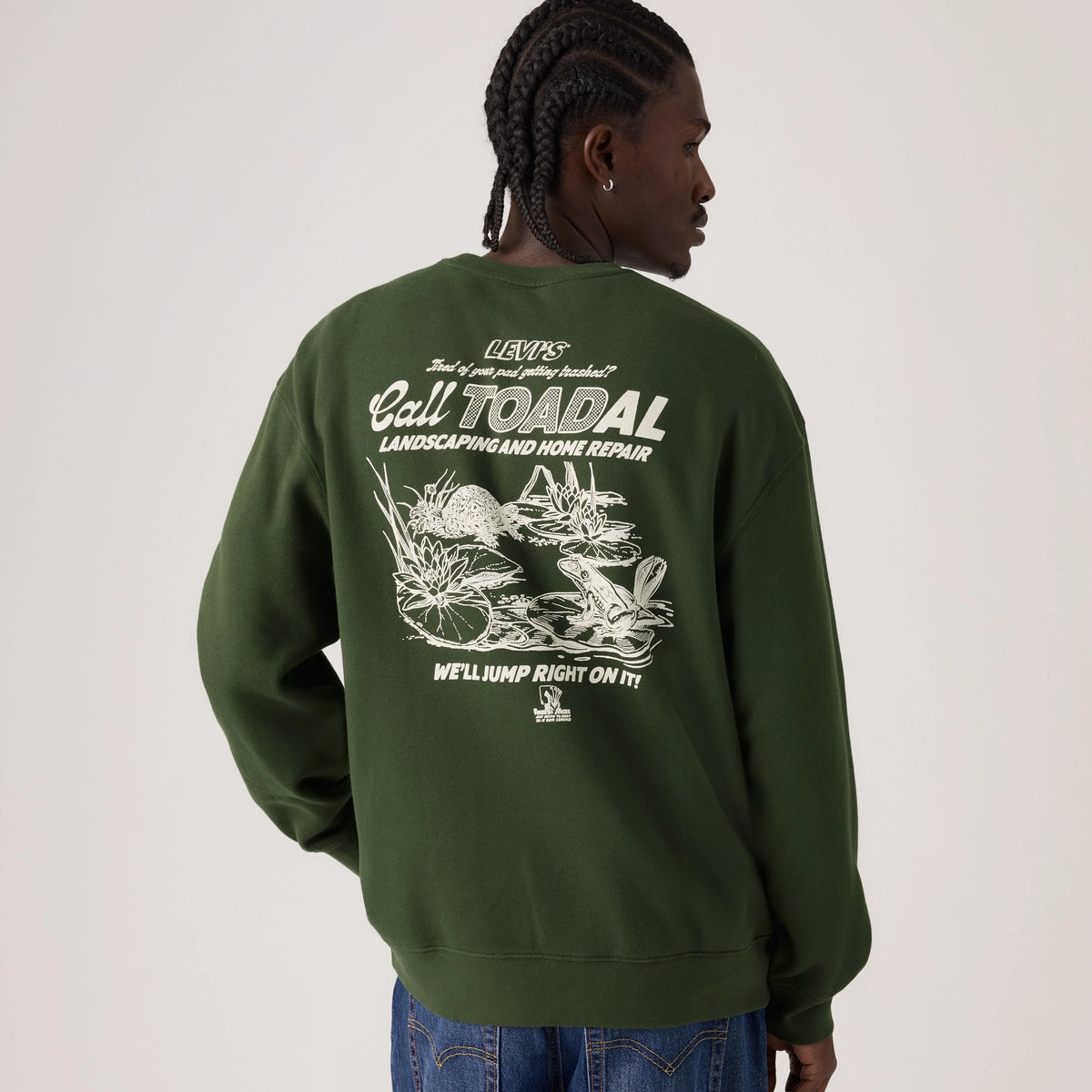 Relaxed Graphic Crewneck Sweatshirt - Toadal Lawn And Home - Green