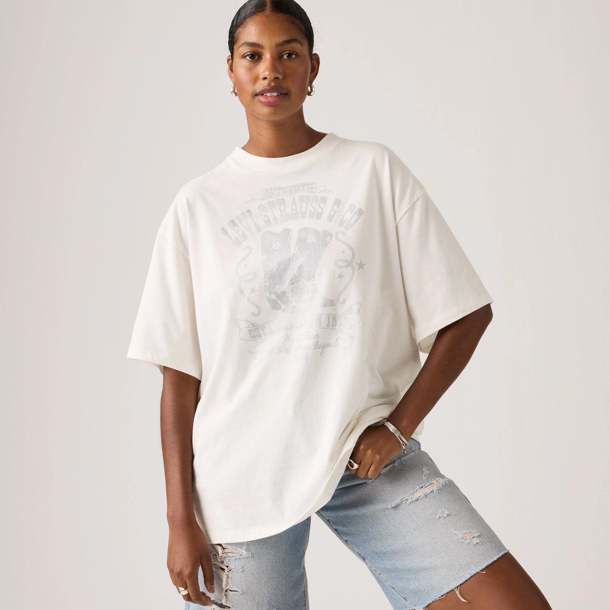 Graphic Logo Short Stack Tee - Shine Poster Daisy B - White