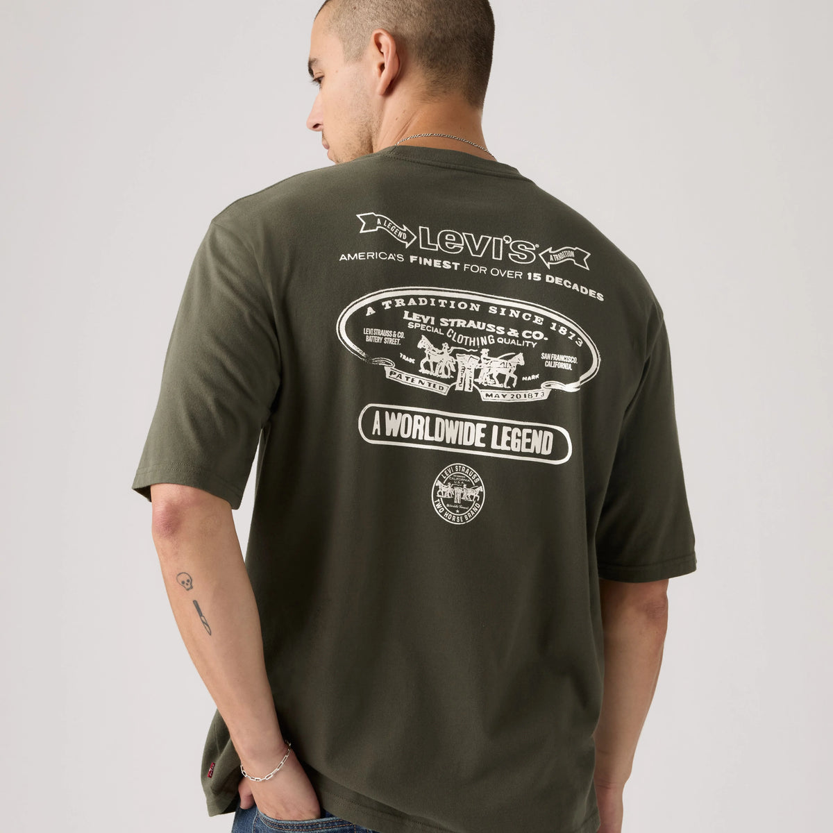 Half-Sleeve Loose Graphic Pocket T-Shirt - Worldwide Legend Utility - Green