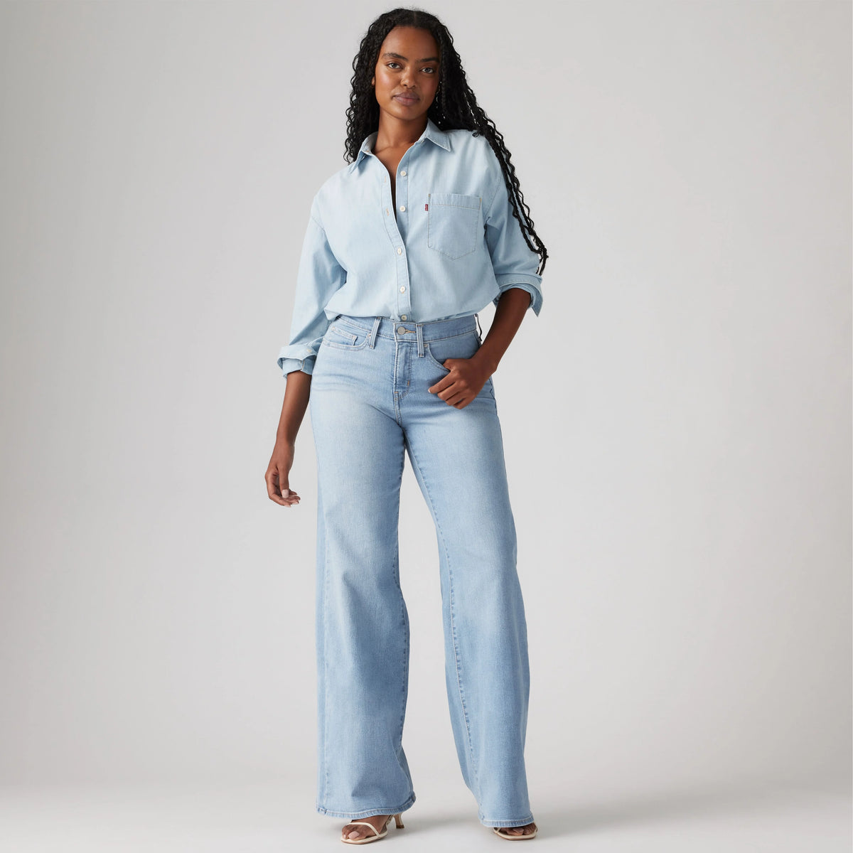 318 Shaping Wide Leg Women's Jeans - Tall Glass Of Water - Light Wash
