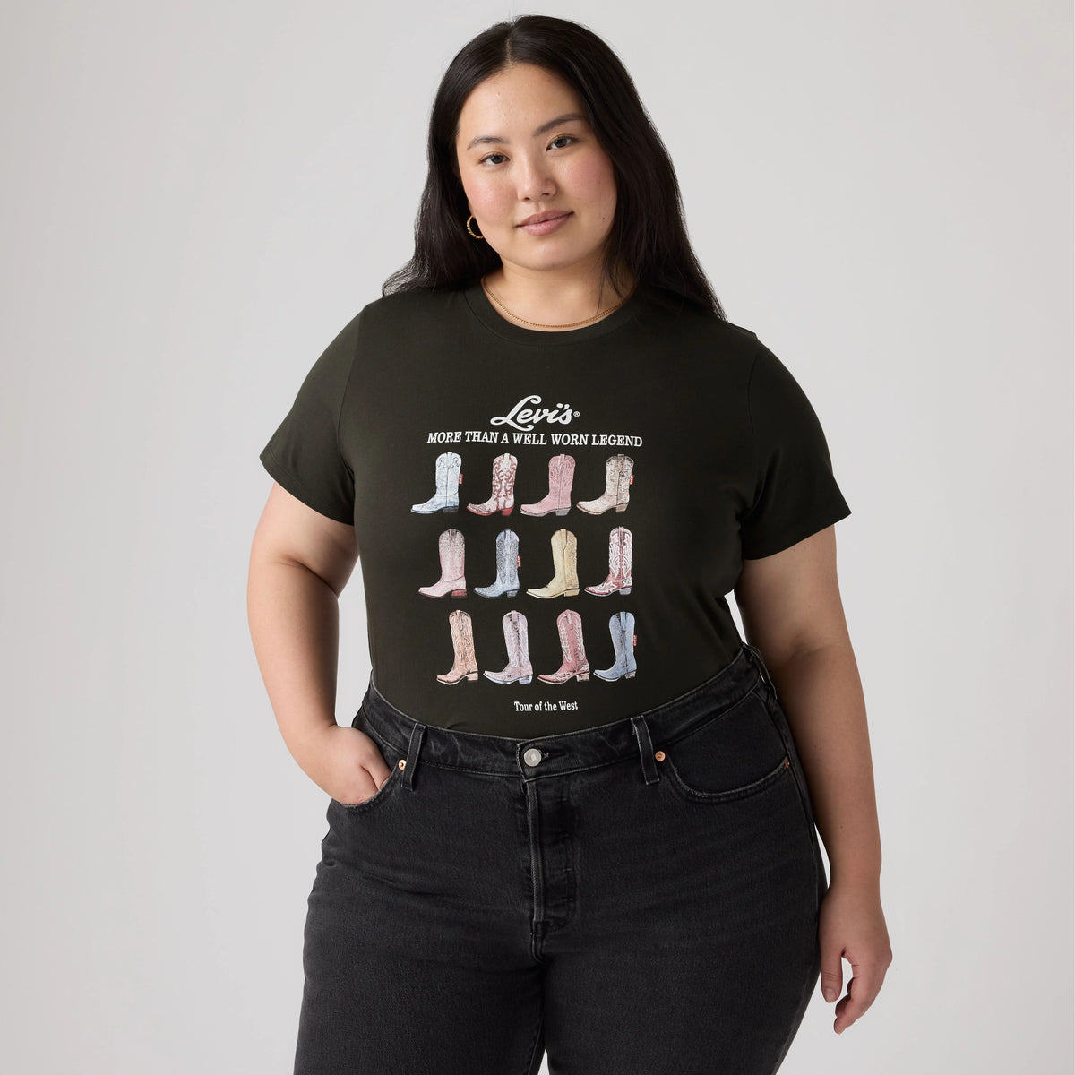 Perfect Logo T-Shirt (Plus Size) - Plus All The Boots P - Black