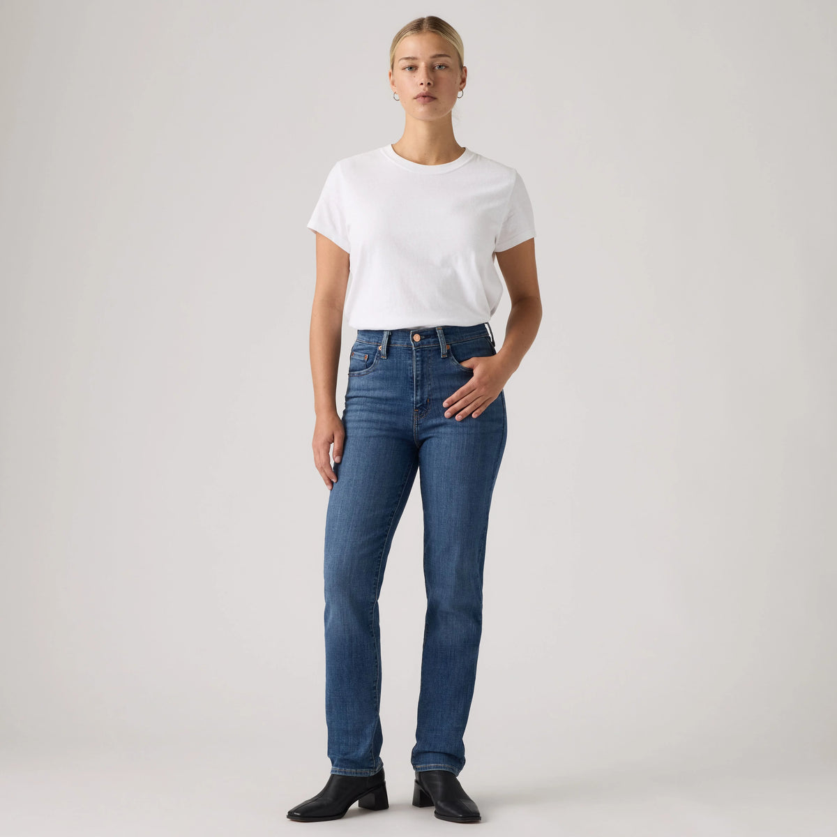 724 High Rise Straight Women's Jeans - Way Way Back - Medium Wash
