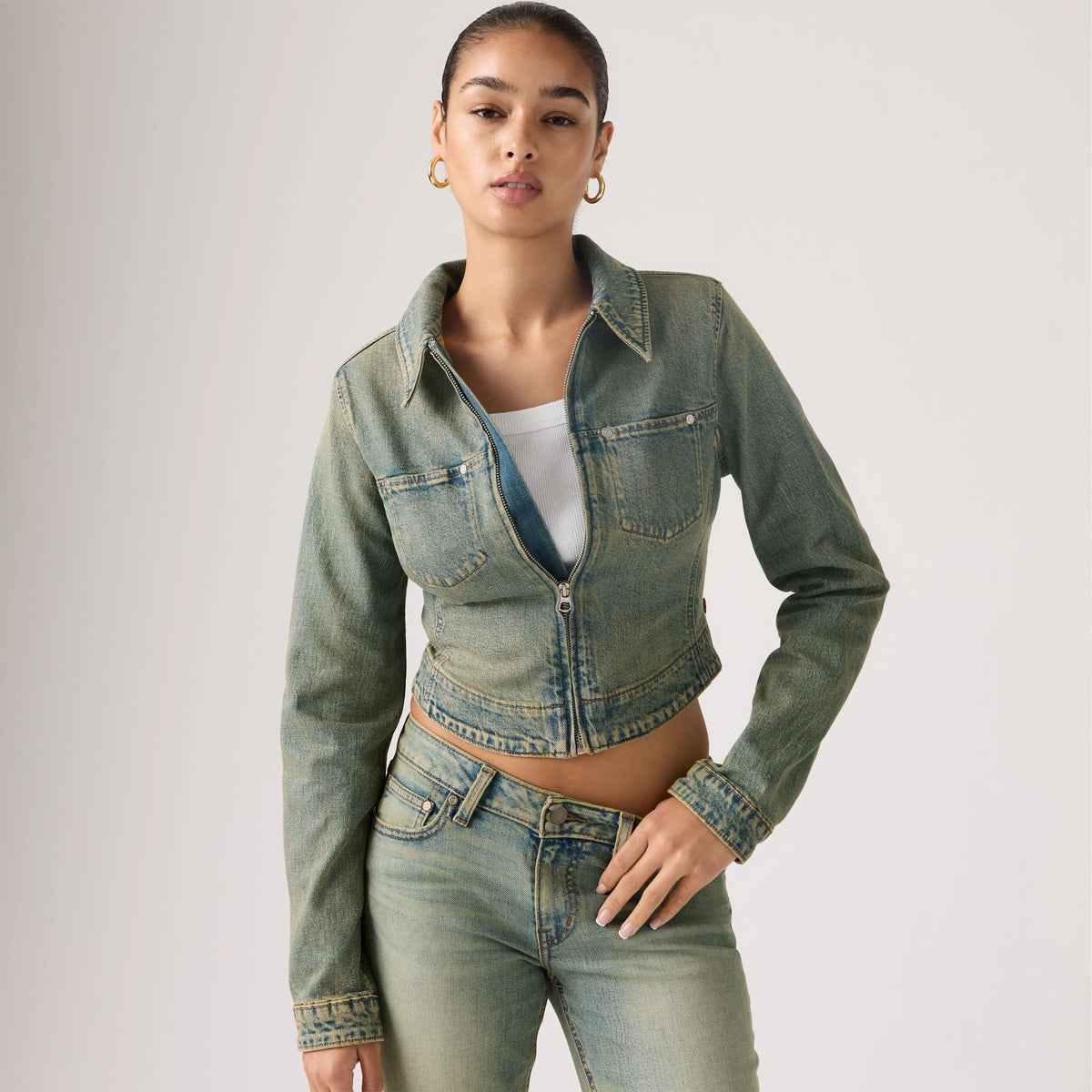 Y2K Fitted Trucker Jacket - Miners Business Fitt - Medium Wash