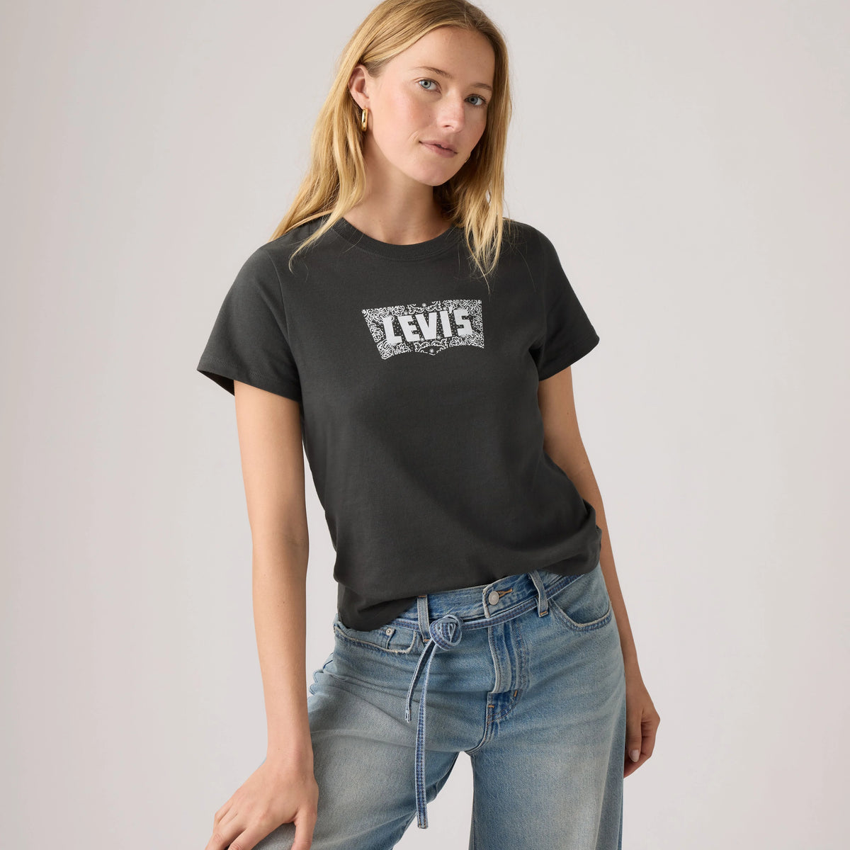 Graphic Logo Favorite Short Sleeve Tee - Expanded Satya Bw Pi - Black