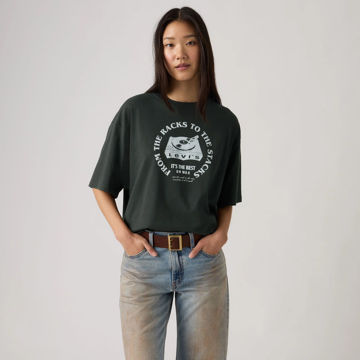 Graphic Short Stack T-Shirt - Batwing - Black