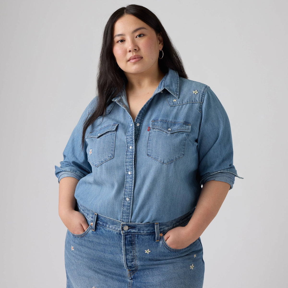 Ultimate Western Shirt (Plus Size) - Bee In The Bonnet Western - Medium Wash