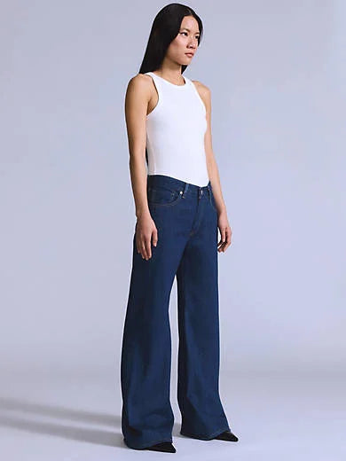 Carve Women's Jeans - Swell - Medium Wash